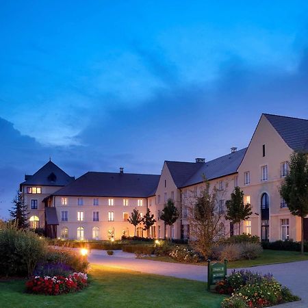 Hotel Campanile Val De France Magny-le-Hongre Exterior foto